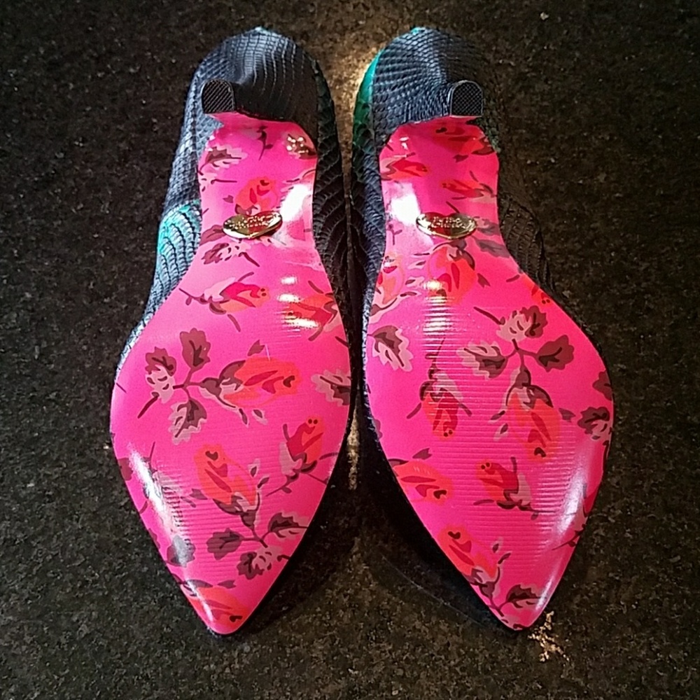 Betsey Johnson Heels - NWOT!